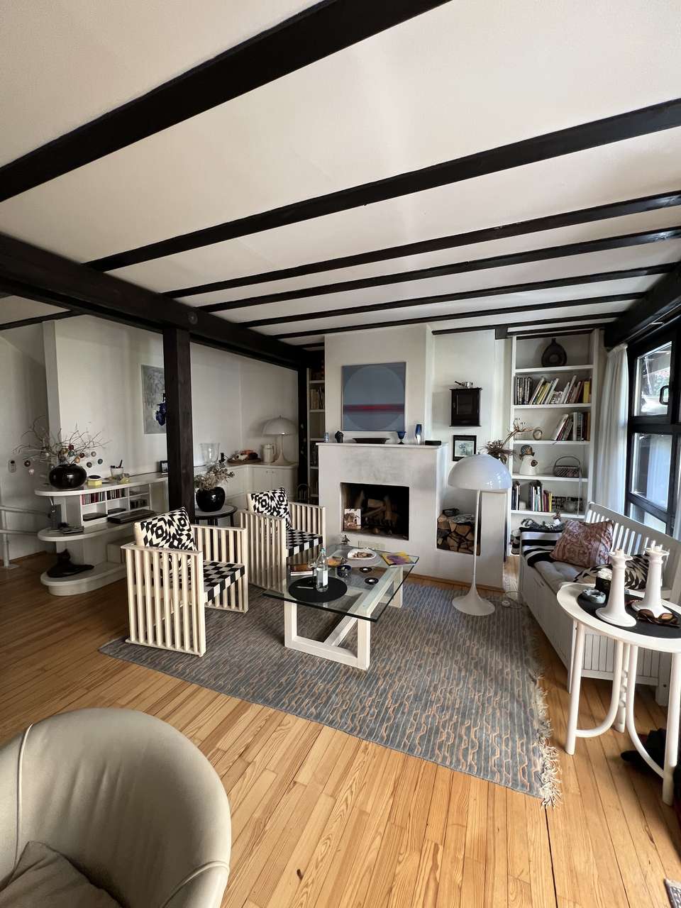 Aussergewöhnliches Holz-Architektenhaus Neubiberg