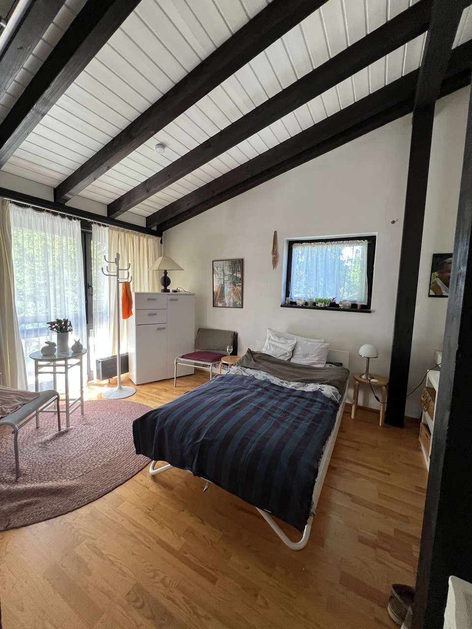 Aussergewöhnliches Holz-Architektenhaus Neubiberg