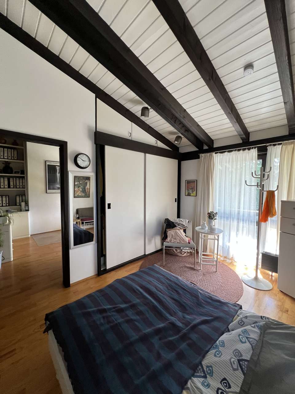 Aussergewöhnliches Holz-Architektenhaus Neubiberg