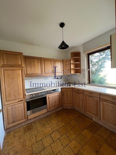 Charmante Doppelhaushälfte in Sauerlach mit Fernblick