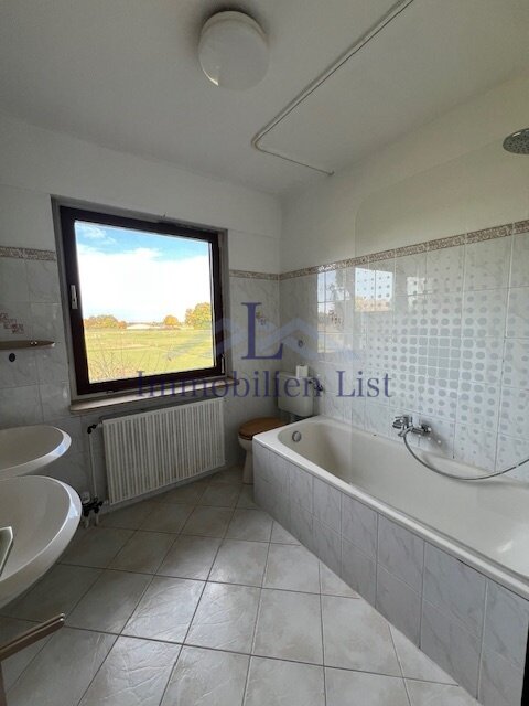 Charmante Doppelhaushälfte in Sauerlach mit Fernblick