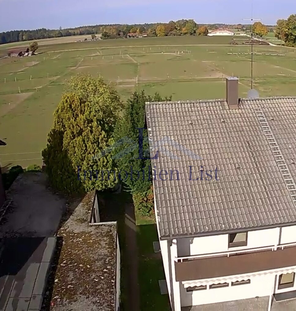 Charmante Doppelhaushälfte in Sauerlach mit Fernblick