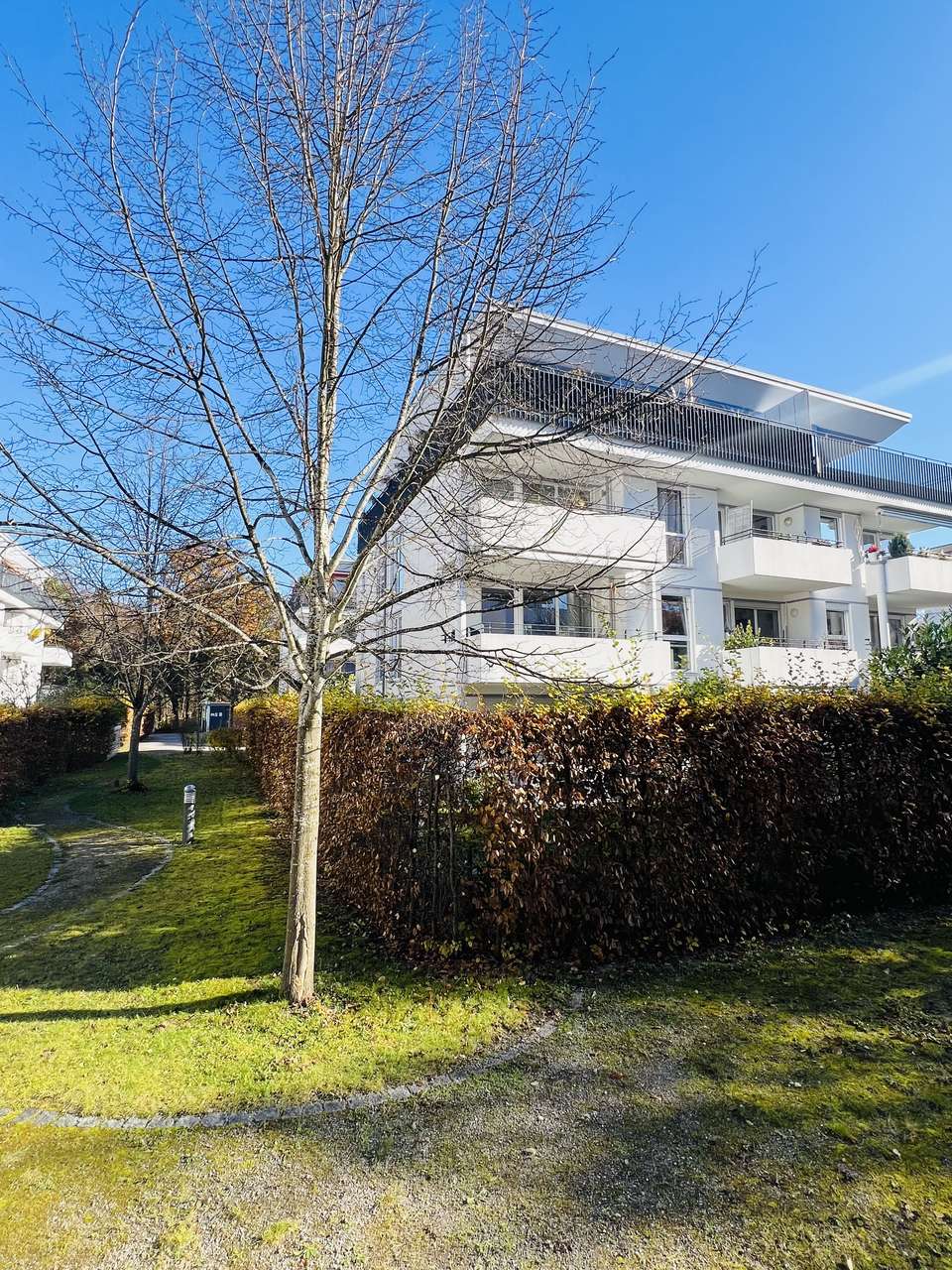 Direkt am Amalienwald: Sonnige 2-Zimmer-Wohnung Ottobrunn