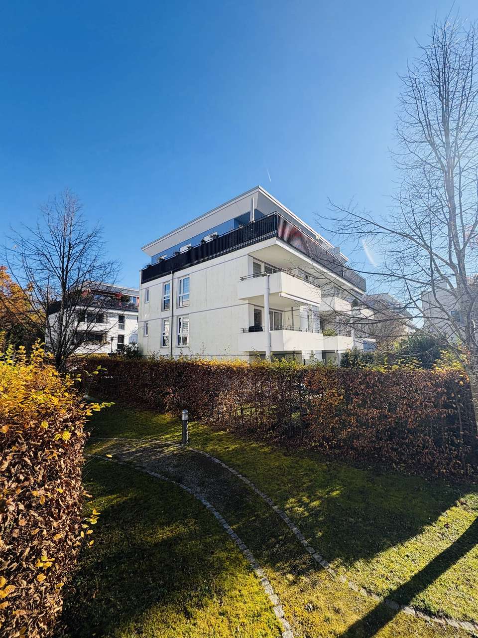 Direkt am Amalienwald: Sonnige 2-Zimmer-Wohnung Ottobrunn