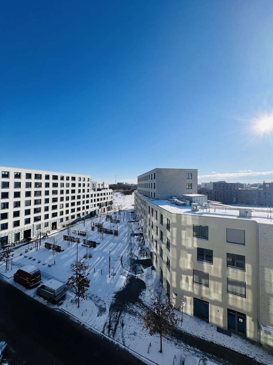 Sonnige und helle 2-Zimmer-Dachterrassen-Wohnung mit Bergblick in Pasing