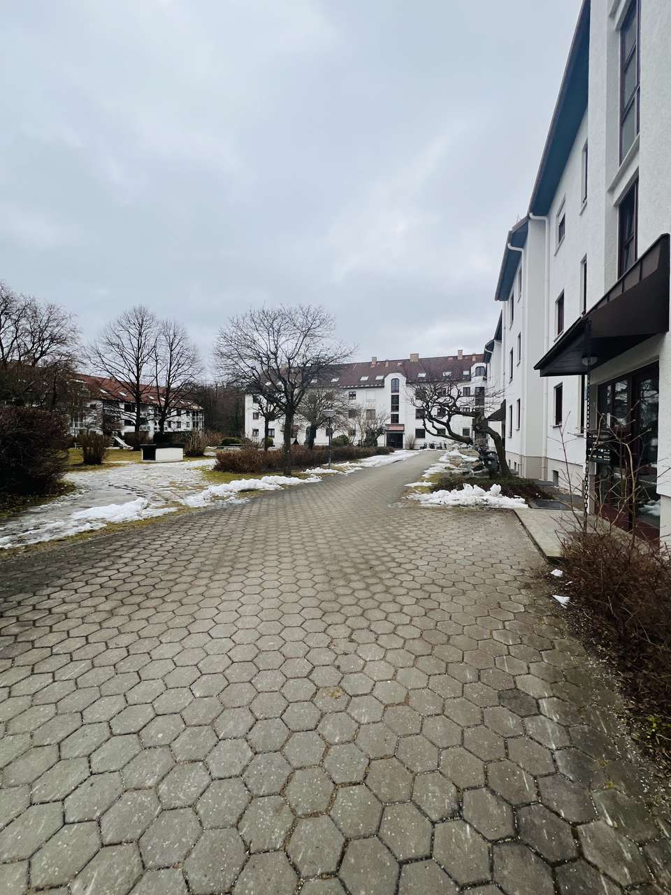 Charmante 1,5-Zimmer-Wohnung direkt am Auer-Mühlbach