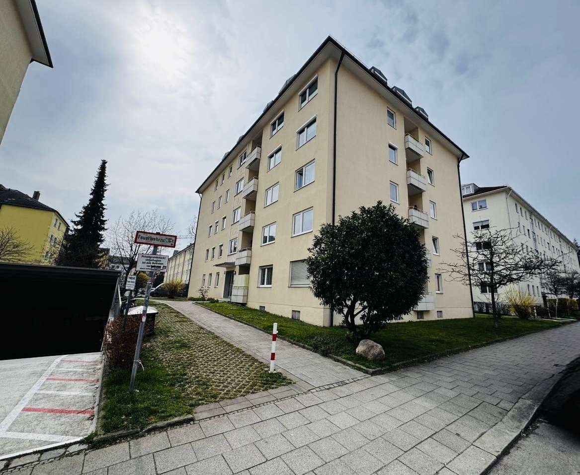 Charmante 3-Zimmer-Wohnung München-Schwabing