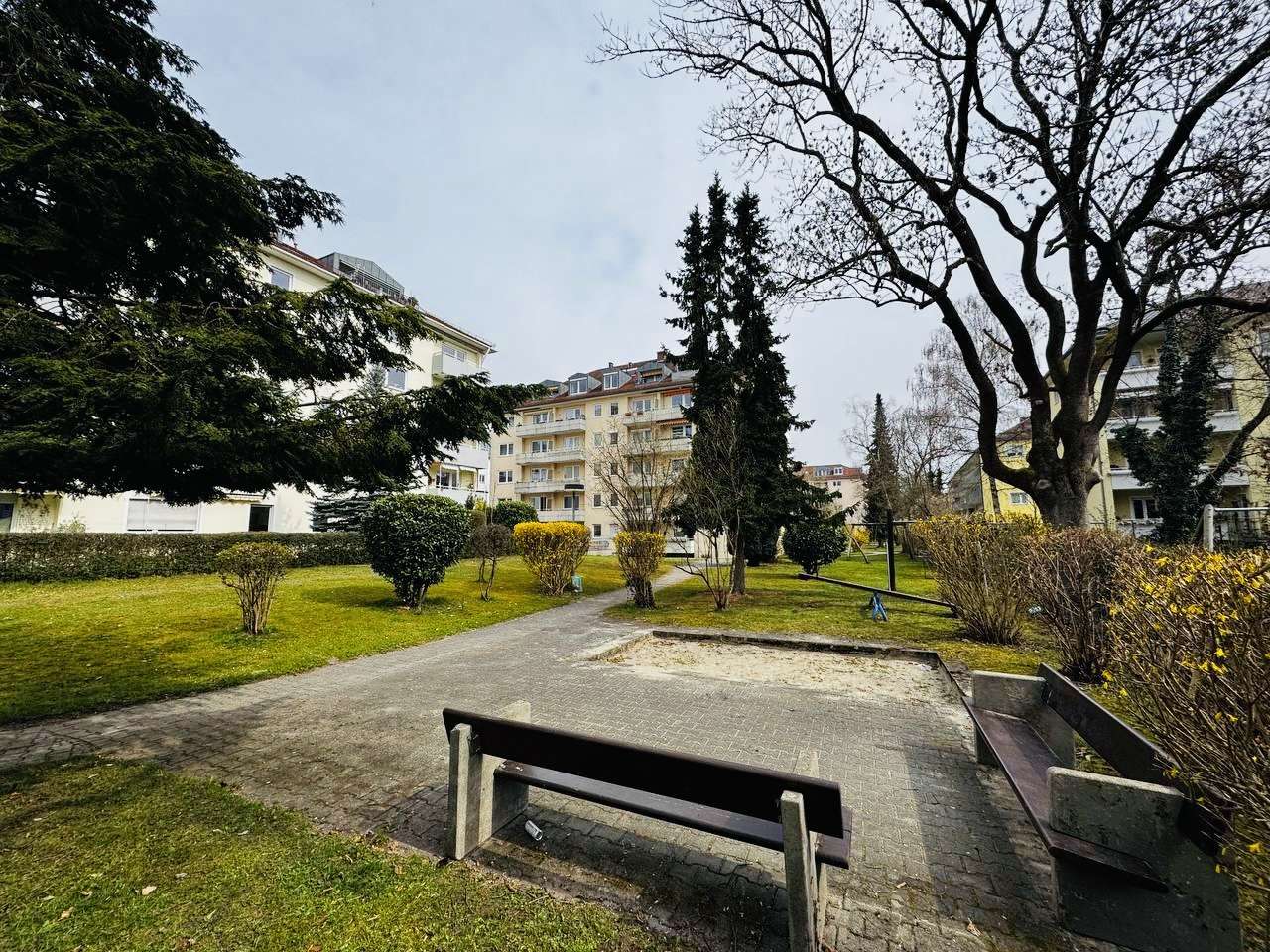 Charmante 3-Zimmer-Wohnung München-Schwabing