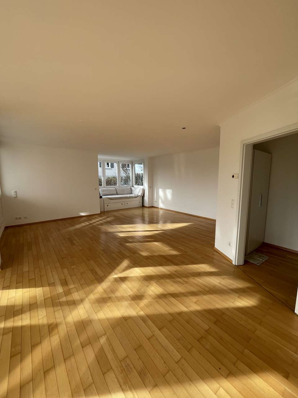 Großzügige, helle 3-Zimmer-Wohnung in Starnberg