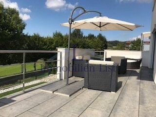 Terrasse Erdgeschoss